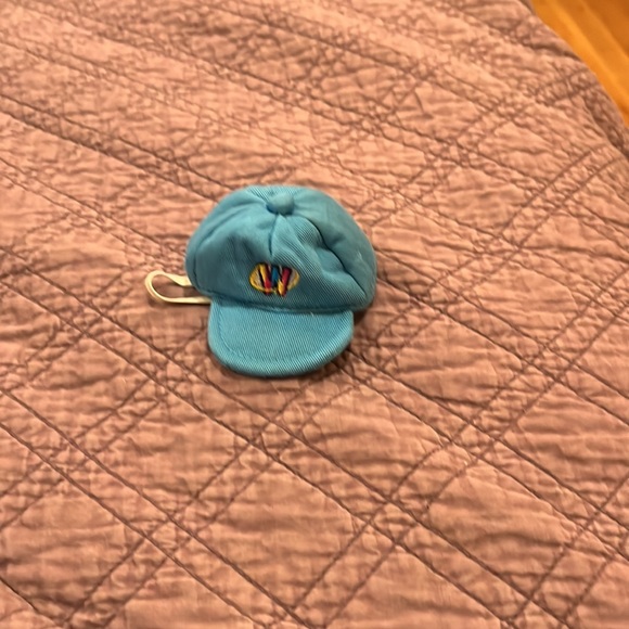 Webkinz Golden Retriever with removable Blue Webkinz Hat - Picture 7 of 9